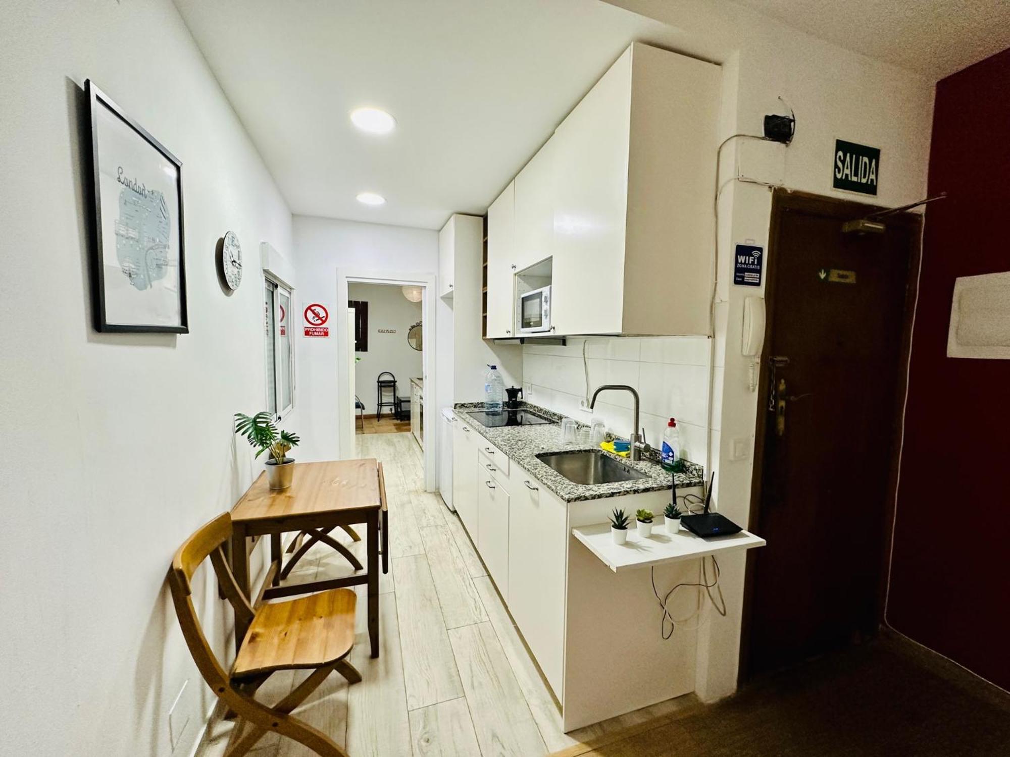 Punta Me Rooms In Madrid Downtown Esterno foto
